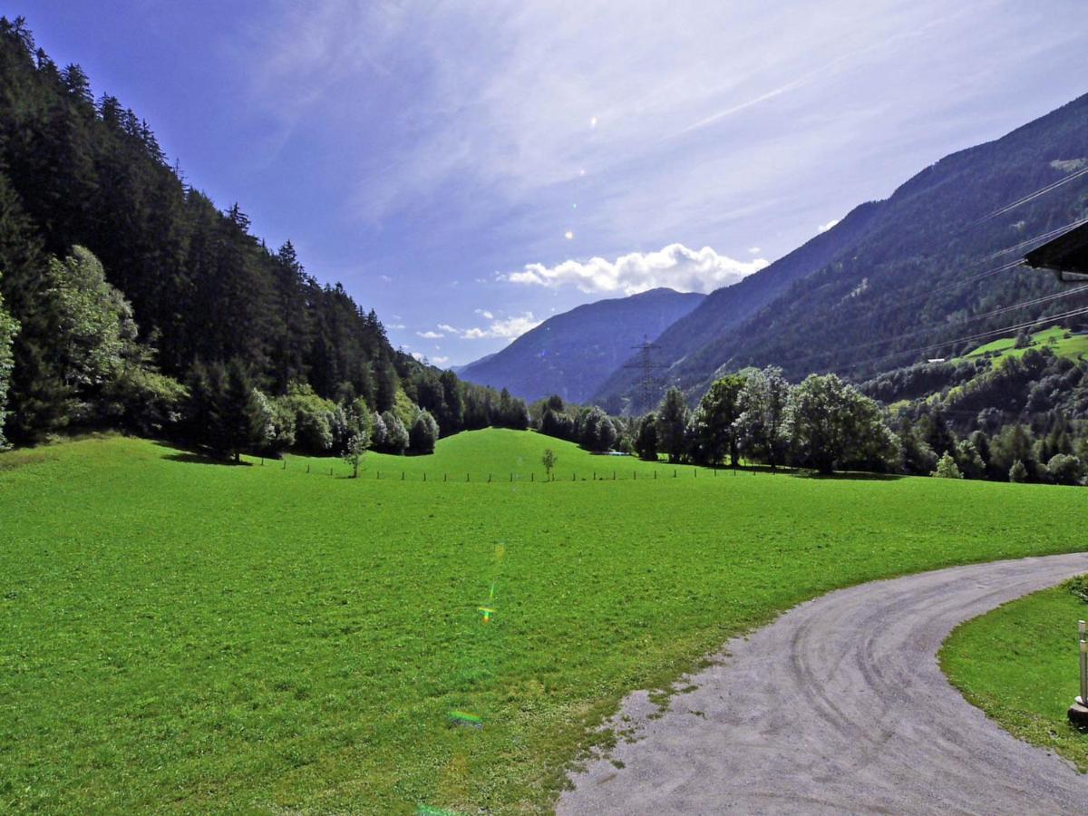 Apartment Near Hoge Tauern National Park Matrei in Osttirol Eksteriør bilde